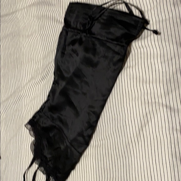 Beautiful blouse - Picture 7 of 9